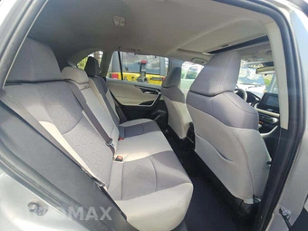 2019 Toyota RAV4 XLE - miniatura 16