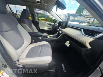 2019 Toyota RAV4 XLE - miniatura 18