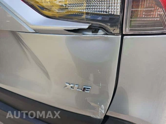 2019 Toyota RAV4 XLE - miniatura 23