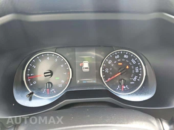 2019 Toyota RAV4 XLE - miniatura 9