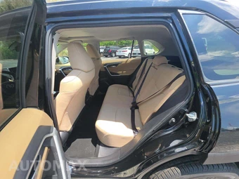 2019 Toyota RAV4 XLE - miniatura 10