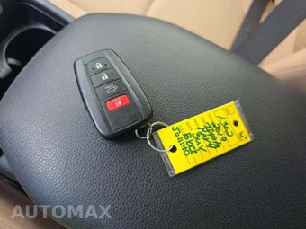 2019 Toyota RAV4 XLE - miniatura 5