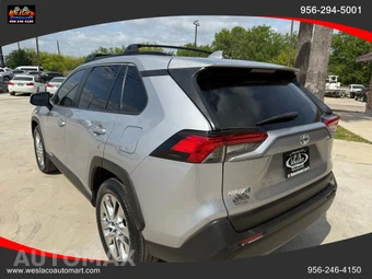 2019 Toyota RAV4 XLE Premium - miniatura 3