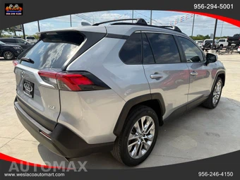 2019 Toyota RAV4 XLE Premium - miniatura 6