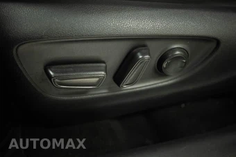 2019 Toyota RAV4 XLE Premium - miniatura 12