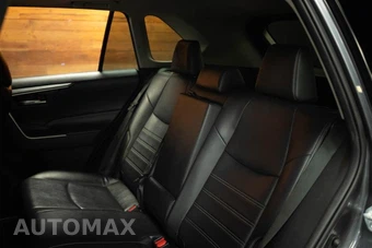 2019 Toyota RAV4 XLE Premium - miniatura 13