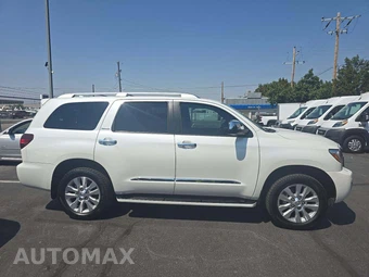 2019 Toyota Sequoia Platinum - miniatura 4