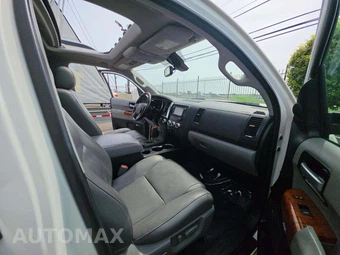 2019 Toyota Sequoia Platinum – miniatura 17
