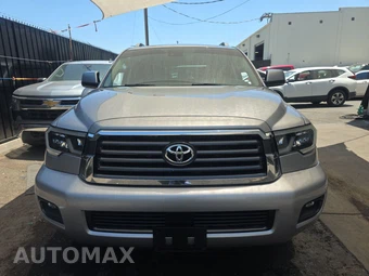 2019 Toyota Sequoia SR5 – miniatura 2