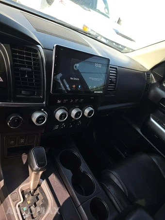2019 Toyota Sequoia TRD Sport - miniatura 10