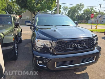 2019 Toyota Sequoia TRD Sport - miniatura 4