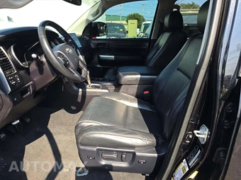 2019 Toyota Sequoia TRD Sport - miniatura 6