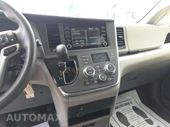 2019 Toyota Sienna L 7-Passenger 119.3" WB - miniatura 10