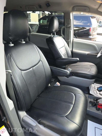 2019 Toyota Sienna L 7-Passenger 119.3" WB - miniatura 19
