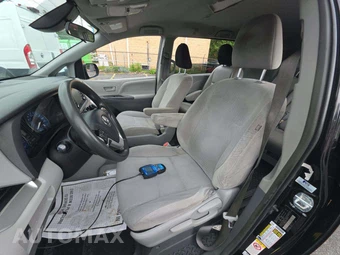 2019 Toyota Sienna L 7-Passenger 119.3" WB - miniatura 6
