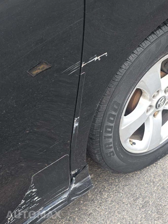 2019 Toyota Sienna LE 8-Passenger 119.3" WB - miniatura 26