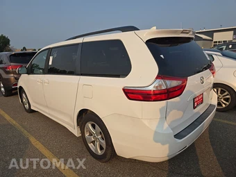 2019 Toyota Sienna LE 8-Passenger 119.3" WB - miniatura 6