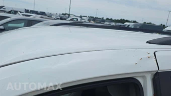 2019 Toyota Sienna LE 8-Passenger 119.3" WB - miniatura 19