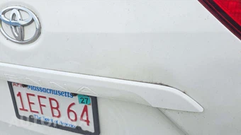 2019 Toyota Sienna LE 8-Passenger 119.3" WB - miniatura 26