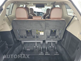 2019 Toyota Sienna Limited Premium 7-Passenger 119.3" WB - miniatura 17