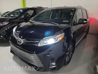 2019 Toyota Sienna Limited Premium 7-Passenger 119.3" WB