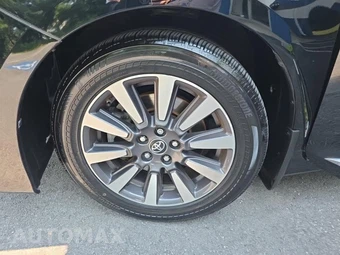 2019 Toyota Sienna Limited Premium 7-Passenger 119.3" WB - miniatura 8