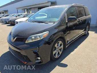 2019 Toyota Sienna SE Premium 8-Passenger 119.3" WB
