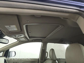 2019 Toyota Sienna XLE 7-Passenger 119.3" WB - miniatura 15