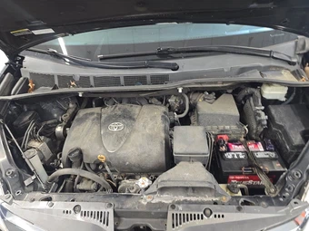 2019 Toyota Sienna XLE 7-Passenger 119.3" WB - miniatura 16