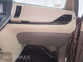 2019 Toyota Sienna XLE 7-Passenger 119.3" WB - miniatura 17