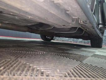 2019 Toyota Sienna XLE 7-Passenger 119.3" WB - miniatura 4