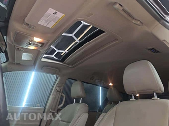 2019 Toyota Sienna XLE 7-Passenger 119.3" WB - miniatura 8
