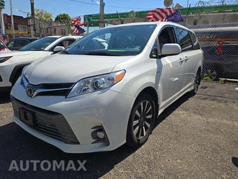 2019 Toyota Sienna XLE 7-Passenger 119.3" WB - miniatura 2