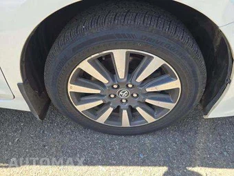2019 Toyota Sienna XLE 7-Passenger 119.3" WB - miniatura 34
