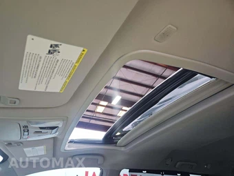 2019 Toyota Sienna XLE 8-Passenger 119.3" WB - miniatura 11