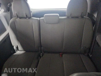 2019 Toyota Sienna XLE 8-Passenger 119.3" WB - miniatura 14