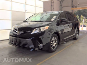 2019 Toyota Sienna XLE 8-Passenger 119.3" WB