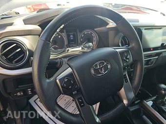2019 Toyota Tacoma Limited Crew Cab Medium Bed - miniatura 10