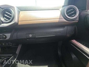 2019 Toyota Tacoma Limited Crew Cab Medium Bed - miniatura 16