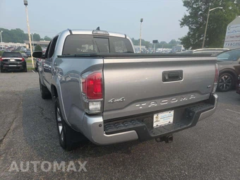 2019 Toyota Tacoma Limited Crew Cab Medium Bed - miniatura 2