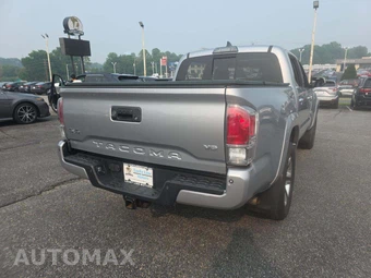 2019 Toyota Tacoma Limited Crew Cab Medium Bed - miniatura 3