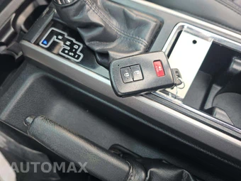 2019 Toyota Tacoma Limited Crew Cab Medium Bed - miniatura 8