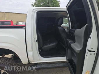 2019 Toyota Tacoma SR Crew Cab Medium Bed – miniatura 13