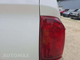2019 Toyota Tacoma SR Crew Cab Medium Bed – miniatura 18