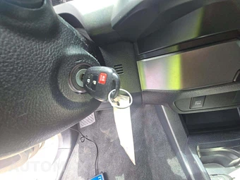 2019 Toyota Tacoma SR Crew Cab Medium Bed – miniatura 5