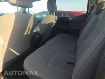 2019 Toyota Tacoma SR Crew Cab Medium Bed - miniatura 13