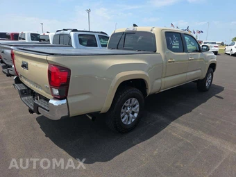 2019 Toyota Tacoma SR5 Crew Cab Long Bed - miniatura 3