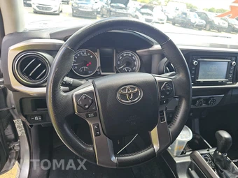 2019 Toyota Tacoma SR5 Crew Cab Medium Bed - miniatura 10