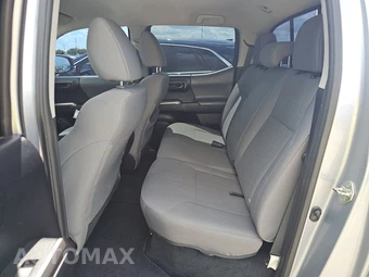 2019 Toyota Tacoma SR5 Crew Cab Medium Bed - miniatura 13