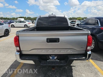 2019 Toyota Tacoma SR5 Crew Cab Medium Bed - miniatura 5